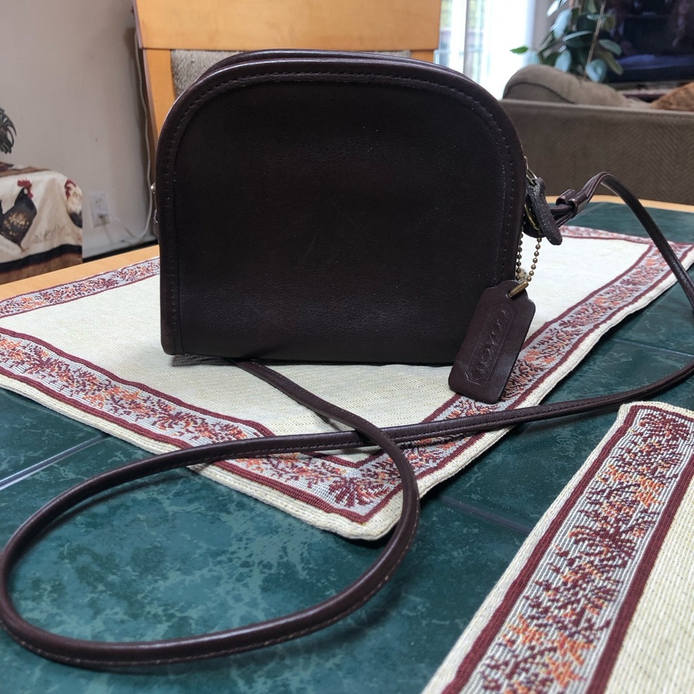 Coach 9017 Mini Abbie vintage Brown Leather Crossbody Bag with original Hangtag